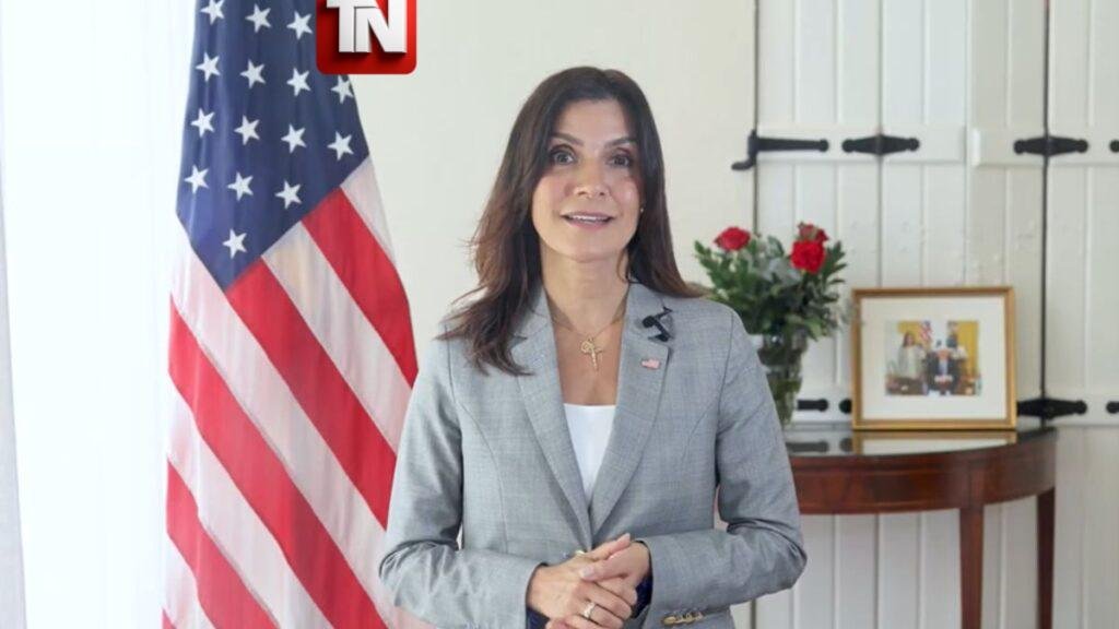 Embajadora de EE.UU. revela hubo presiones en RD para cancelar visas por motivos políticos