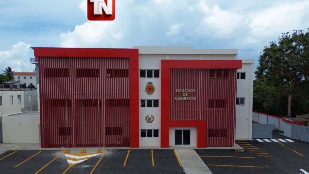 Gestión del senador Franklin Romero lega moderna estación de bomberos a SFM
