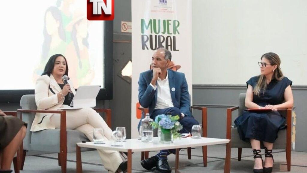 Viceministra Anibelca Mena aboga por la autonomía económica de la mujer rural en foro internacional de las Américas