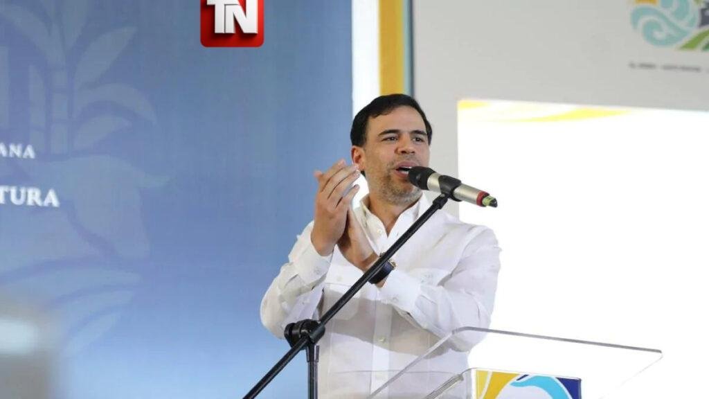 Clausura de Este Festival 2026 reconoce a gestores culturales en Higüey