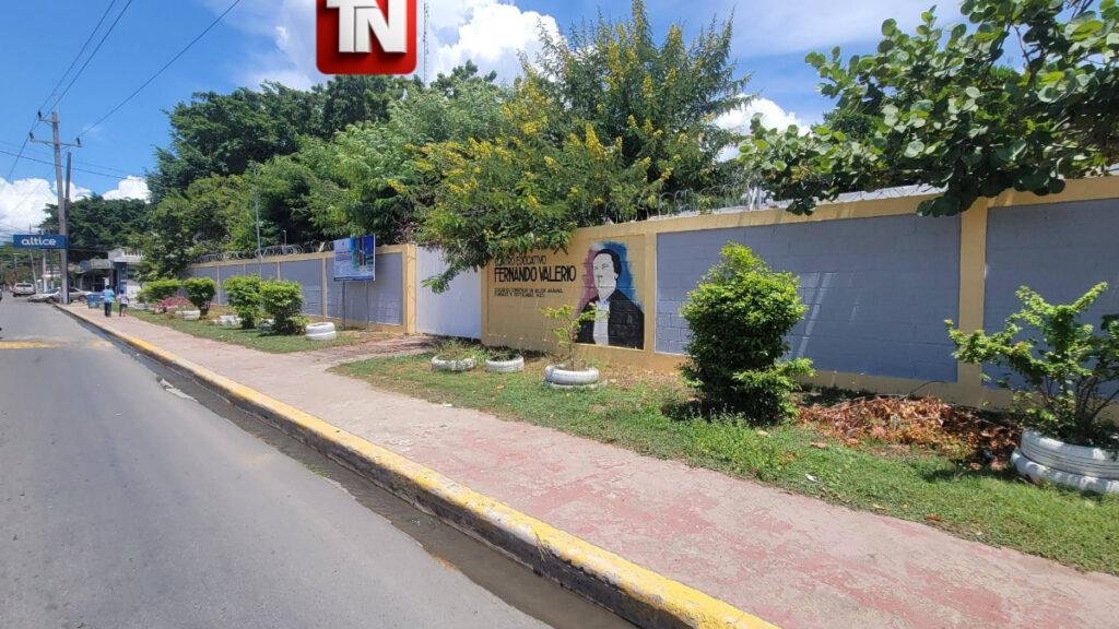 Al menos 23 estudiantes habrían resultado intoxicados en escuela de Villa González