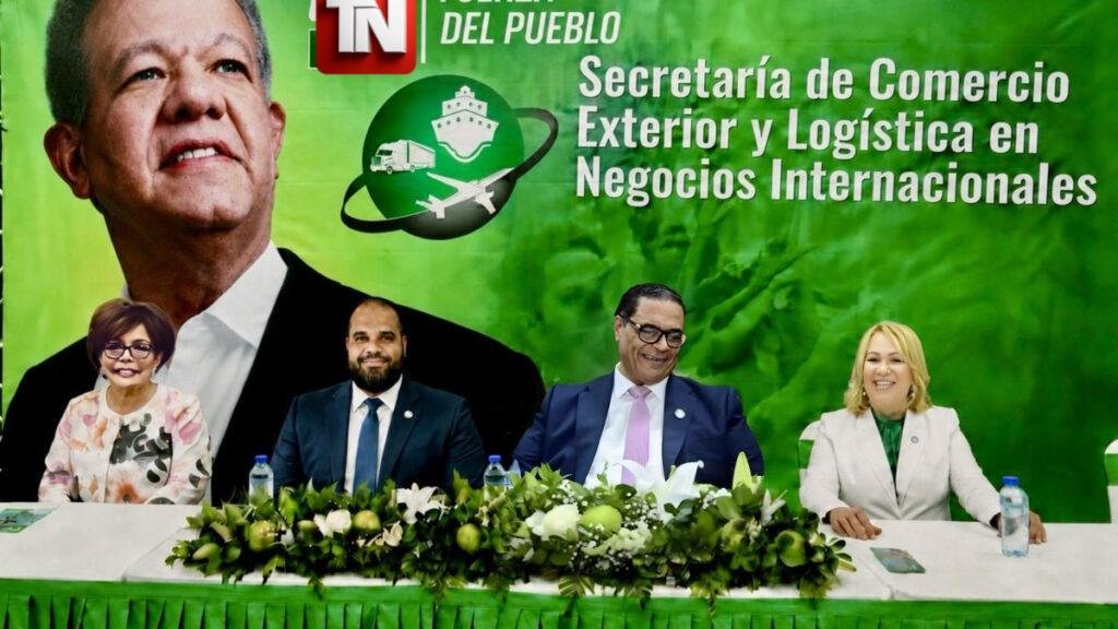 FP solicita a DGA aclarar destino de 3,900 contenedores a Haití
