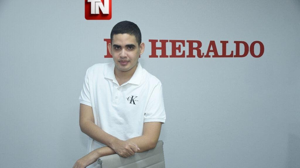 Gustavo Romero comparte su experiencia sobre alimentación y autismo y aconseja una dieta balanceada