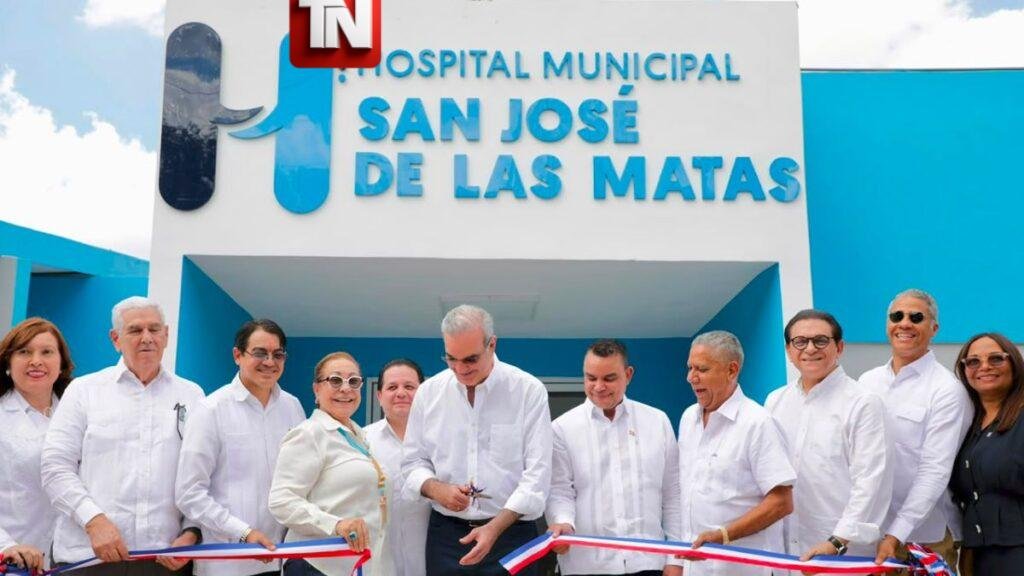 Presidente Abinader afirma que Sajoma y sus distritos, en términos de salud, no tienen por qué envidiarle nada a ningún lugar del país, al contar con un hospital de tercer nivel y una maternidad de segundo nivel