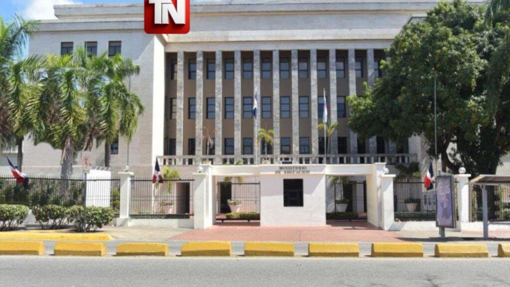 Educación RD avanza en Ciencias, equidad, acceso y aprendizaje, según PISA y UNESCO