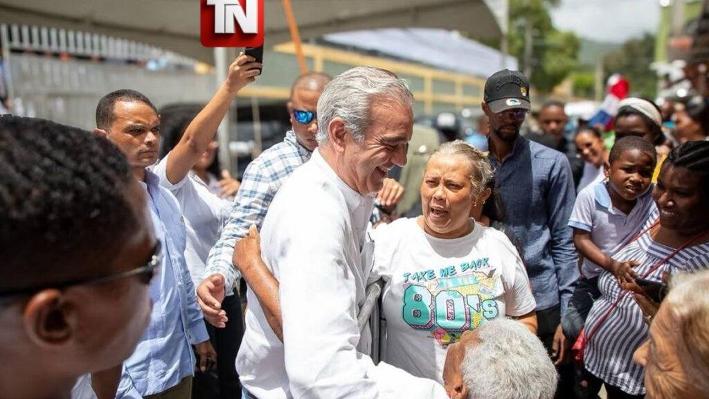 Luis Abinader agradece el cariño y respaldo recibido de su gente en San Cristóbal