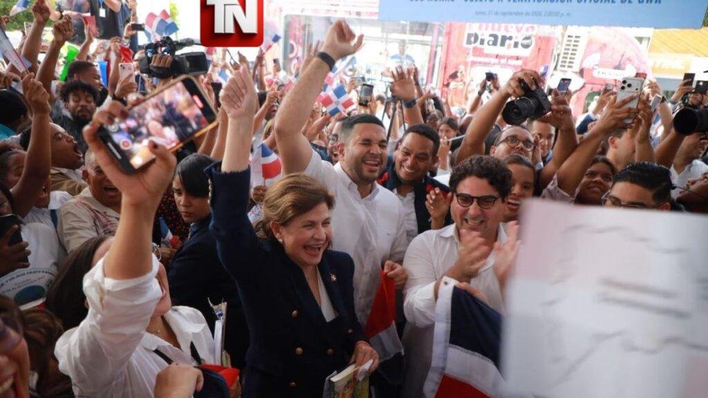 República Dominicana rompe récord con 500 horas de lectura corrida