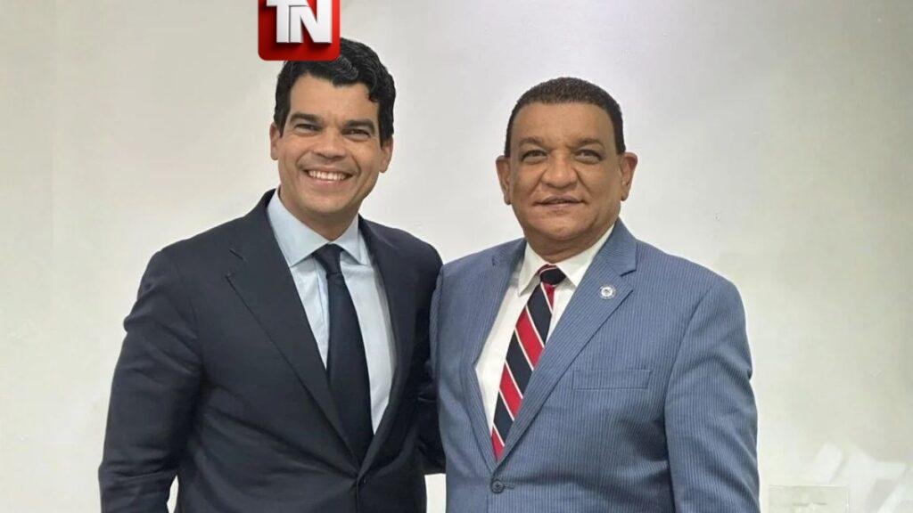 Wellington Arnaud designa a Guillermo Moringlane director ejecutivo del sector Salud de su proyecto presidencial