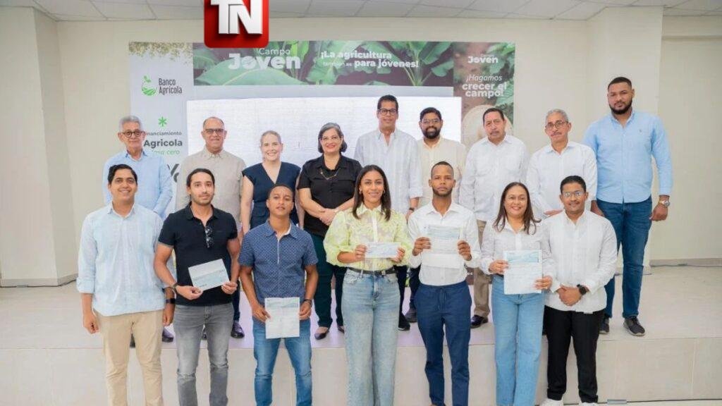 Campo Joven lleva casi RD$3 millones a tasa cero a jóvenes productores de Hato Mayor