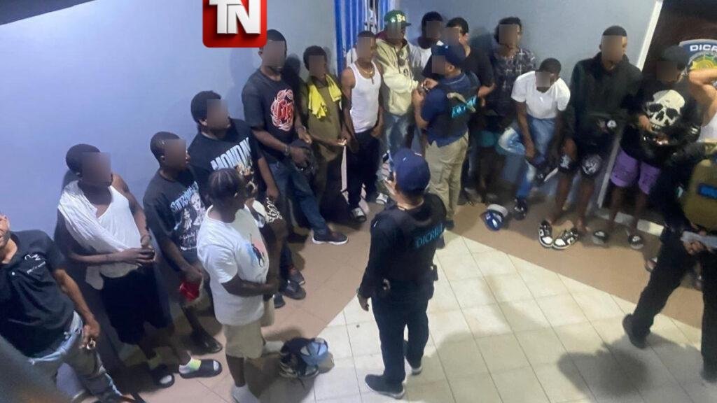 Operativo en Verón deja 20 detenidos y golpea presuntos puntos de drogas vinculados a “Bandidos Junior” y “Mil Quinientos”