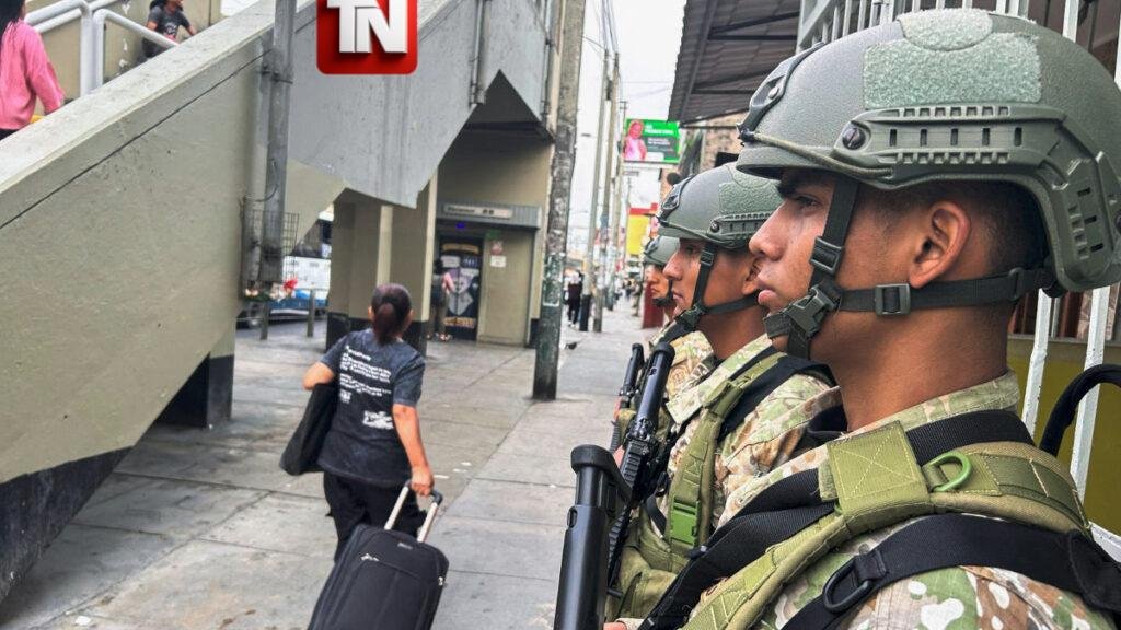 Perú mantiene cerco militar en cinco cárceles declaradas en emergencia