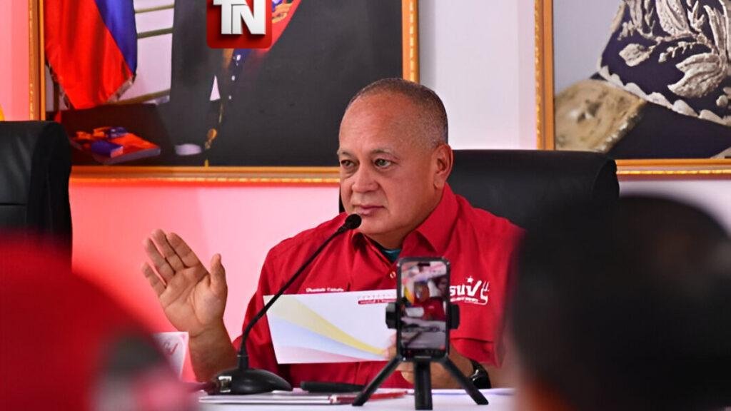 Diosdado Cabello tilda de “show” impedimentos para regreso de María Corina Machado