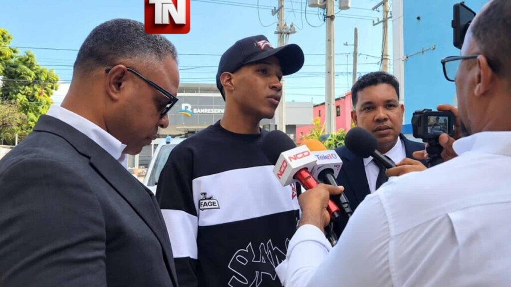 Se entrega hombre señalado de recibir RD$15,000 en negociación de iPhone que terminó con la muerte de un joven