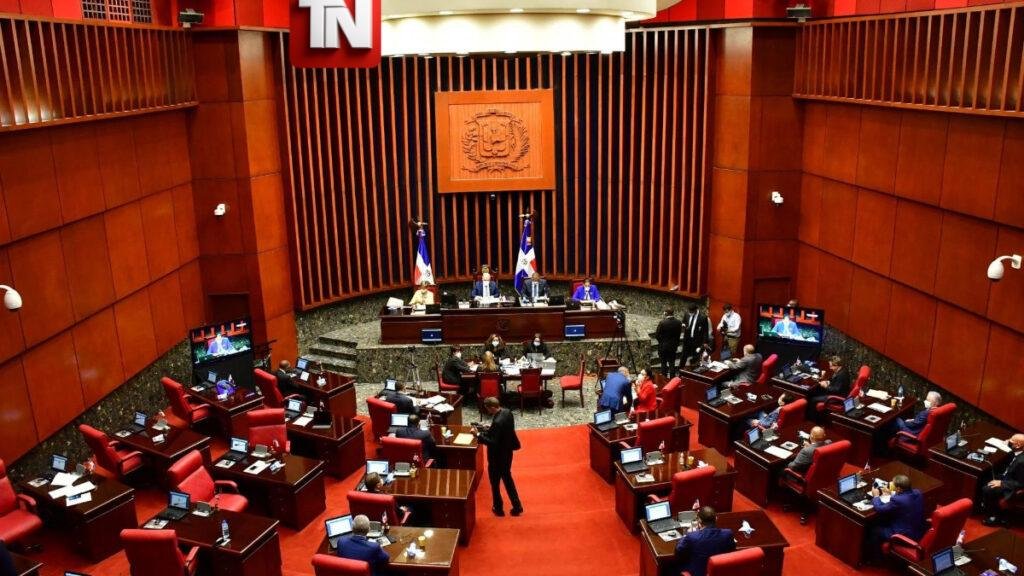Senado aprueba aplazar hasta 2028 aplicación de disposiciones del Código Penal a empresas