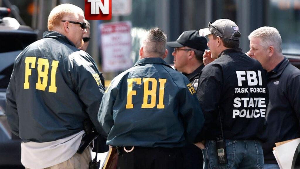 FBI arresta a contratista del Gobierno de EE. UU. acusado de filtrar secretos de defensa