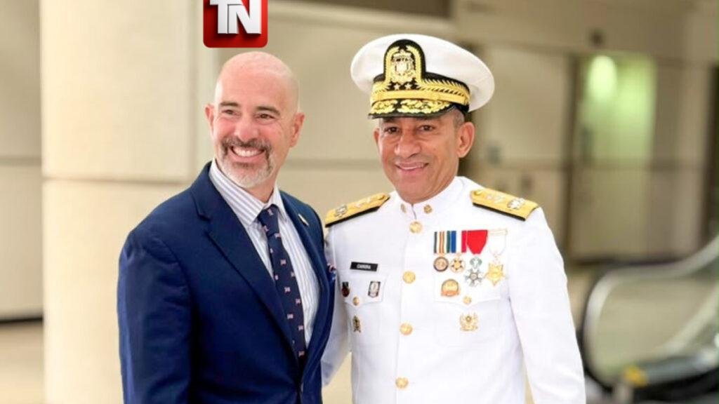 Administrador de la DEA Terry Cole reconoce labor de la DNCD y reafirma compromiso de fortalecer la cooperación contra el narcotráfico internacional