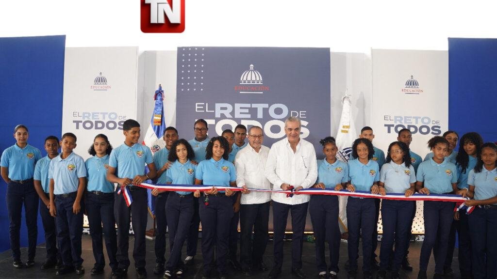 Comunidad educativa de Sabana Perdida celebra nuevas oportunidades para el deporte con entrega de techado escolar
