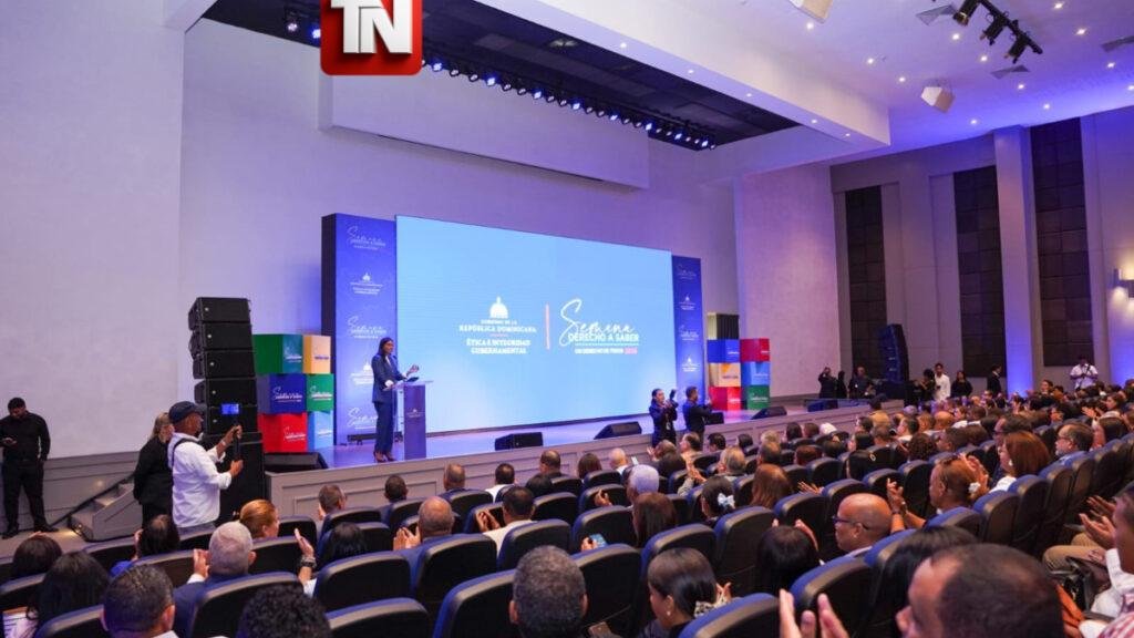 Desarrollo de la Comunidad recibe reconocimiento de la Dirección de Ética e Integridad Gubernamental